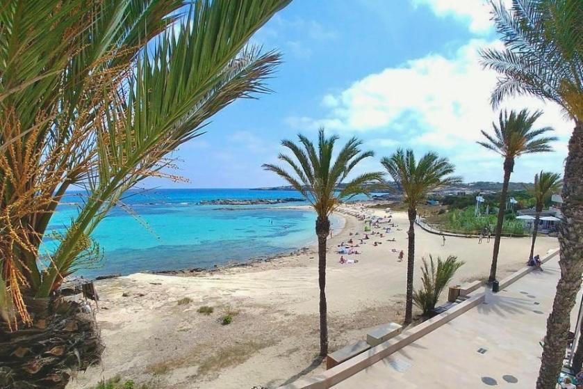 Apartmán Apt Calmacabana A 50M Dal Mare Es Pujols Exteriér fotografie