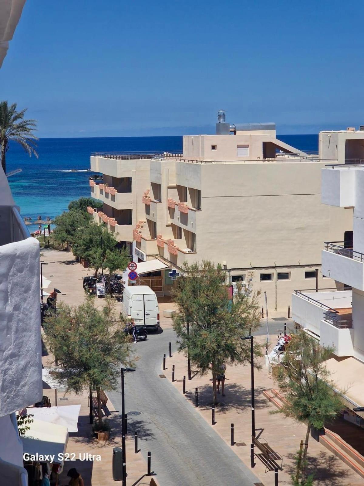 Apartmán Apt Calmacabana A 50M Dal Mare Es Pujols Exteriér fotografie